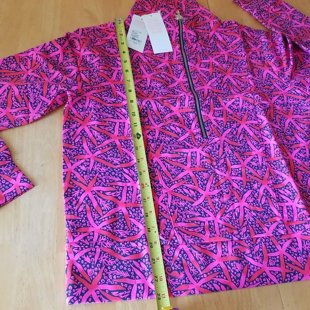 Lilly Pulitzer UPF 50+ Eleni Pullover, Size S